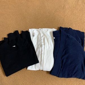 Women’s sweater lot size large sweater and medium cardigans.